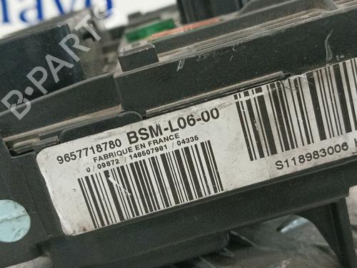 Fuse box PEUGEOT 807 (EB_) 2.0 HDI | BP30145339E1 