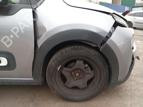 Used Front right wheel arch trim Front right wheel arch trim 39005540 39005540