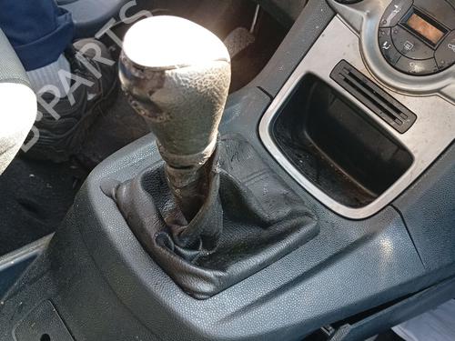 Selector da caixa Selector da caixa FORD FIESTA VI (CB1, CCN) 1.4 TDCi (68 hp) 36132858 36132858