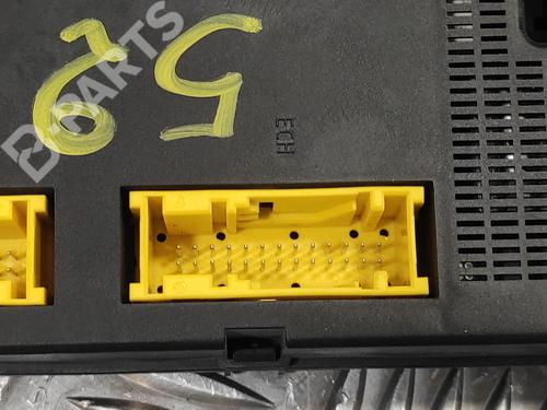 Fuse box RENAULT ESPACE III (JE0_)  | BP10162404E1 