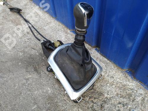 Gear lever NISSAN QASHQAI II SUV (J11, J11_)  | BP7434543M90 