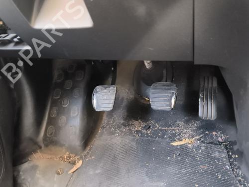 Used Break pedal Break pedal RENAULT TRAFIC III Van (FG_) 1.6 dCi 120 (FGMB, FGMC) (120 hp) 40299634 40299634