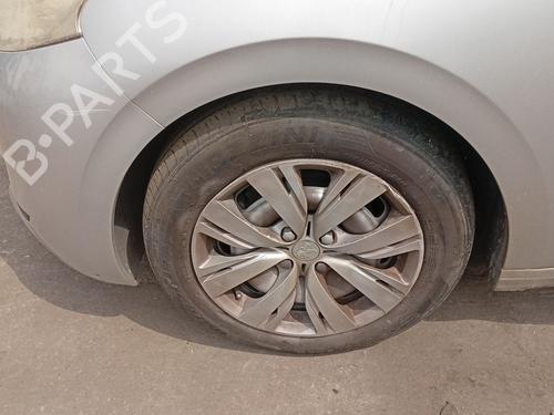 Used Left front brake caliper Left front brake caliper 37692832 37692832