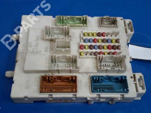 Zekeringkast FORD FOCUS III Turnier [2010-2020]  5932655