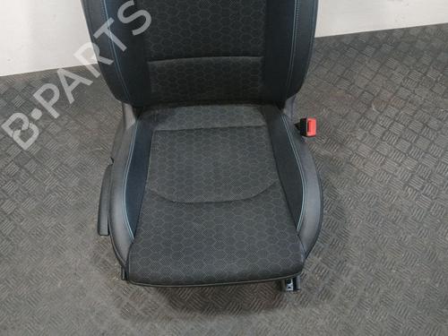 Right front seat KIA XCEED (CD) 1.5 T-GDi MHEV | BP36003828C16 - Image 3