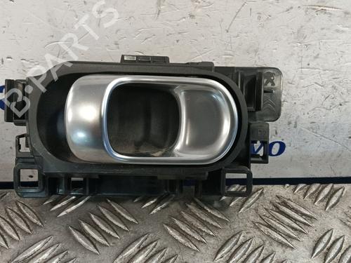 Używane Klamka wewnętrzna drzwi przednich prawych CITROËN C3 II (SC_) [2009-2025]  29866697