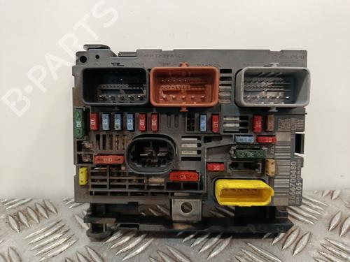 Sicherungskasten für Sicherungskasten PEUGEOT PARTNER MPV (5_, G_) 1.6 HDi 90 (90 hp) 33240943 33240943