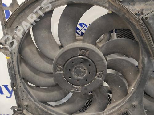 Radiator fan VW PHAETON (3D1, 3D2, 3D3, 3D4, 3D6, 3D7, 3D8, 3D9) 3.0 V6 TDI 4motion | BP5678813M35 