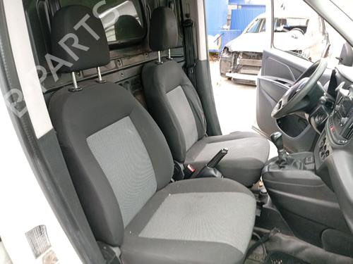Right front seat FIAT DOBLO Cargo (263_) 1.3 D Multijet | BP39648735C16 - Image 2