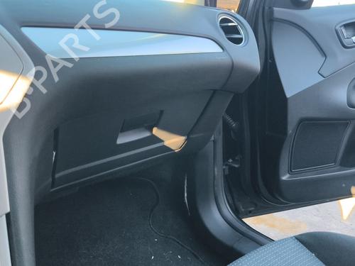 Used Glove box Glove box FORD MONDEO IV Turnier (BA7) 1.8 TDCi (125 hp) 40010024 40010024