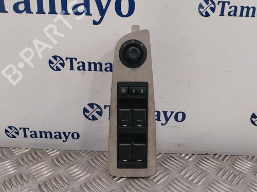 Used Left front window switch CHRYSLER 300C (LX, LE) [2004-2025]  29136271