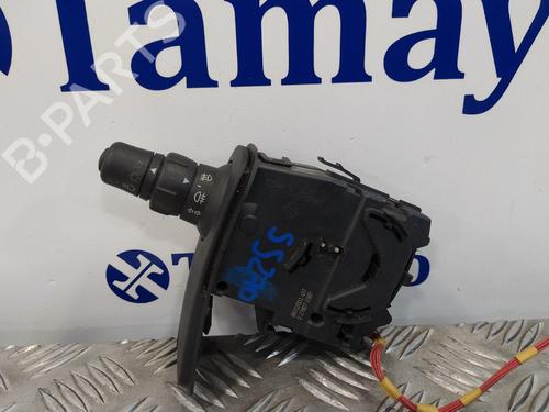 Used Steering column stalk RENAULT CLIO III (BR0/1, CR0/1) [2005-2014]  13317795