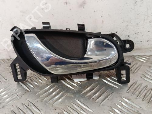 Used Rear right interior door handle Rear right interior door handle NISSAN QASHQAI II (J11, J11_) 1.2 DIG-T (115 hp) 39499614 39499614