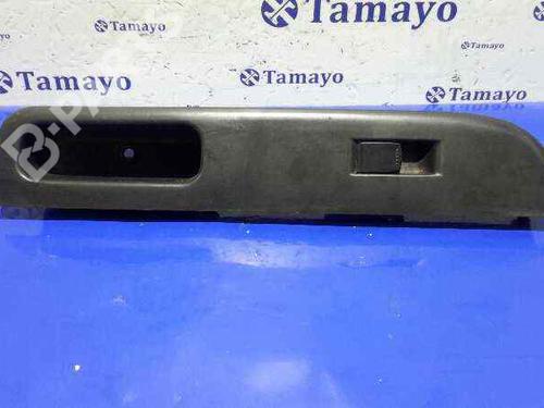 Pulsantiera anteriore destra SUZUKI SWIFT III (MZ, EZ) 1.3 (RS413, ZC11S) (92 hp) 5030243