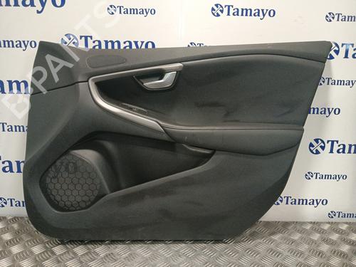 Forreste højre beklædning VOLVO V40 Hatchback (525) D3 (150 hp) 30315156