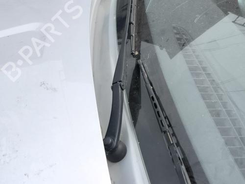 Used Front windshield wiper arm Front windshield wiper arm 38951343 38951343