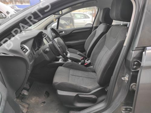 Injection rail CITROËN C4 II (NC_)  | BP24951936M98 