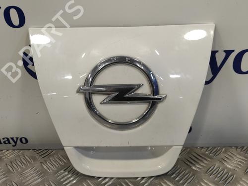 Used Tailgate handle OPEL ASTRA J (P10) 1.4 (68) (100 hp) 13058468