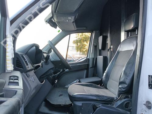 Left mirror HYUNDAI H350 Van 2.5 CRDI | BP30399443C26