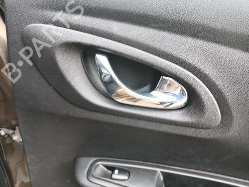 Højre bagtil invendig håndtag Højre bagtil invendig håndtag SEAT IBIZA II (6K1) 1.4 i (60 hp) 34446361 34446361
