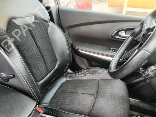 Asiento delantero izquierdo Asiento delantero izquierdo 39142469 39142469