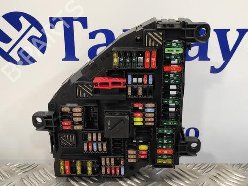 Used Fuse box Fuse box BMW 6 Coupe (F13) 650 i (408 hp) 40087857 40087857
