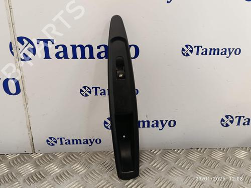 Used Right front window switch CITROËN C4 Coupe (LA_) [2004-2013]  23094222