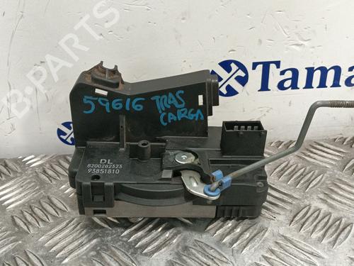 Used Rear left lock OPEL VIVARO A Bus (X83) [2001-2015]  31045409