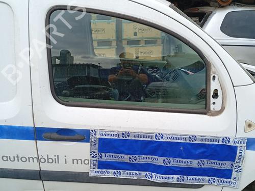 Used Right front door Right front door RENAULT KANGOO Express (FW0/1_) 1.5 dCi 70 (FW0A, KW0V) (68 hp) 35819947 35819947