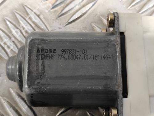 Right front window motor CITROËN C4 I (LC_) 1.6 16V | BP15258599E20 