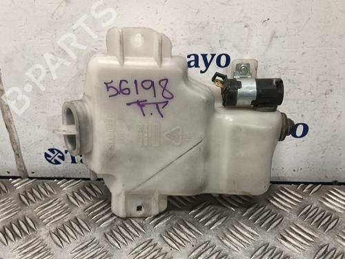 Used Windscreen washer tank MITSUBISHI PAJERO III (V7_W, V6_W) [1999-2007]  29020197