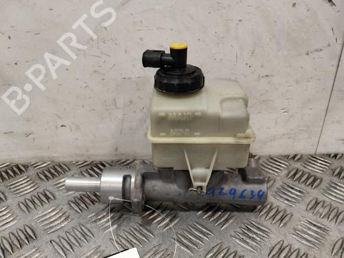 Used Brake master cylinder Brake master cylinder RENAULT MASTER II Van (FD) [1997-2013] 4670416 4670416