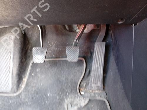 Pedal Pedal KIA CARENS IV 1.7 CRDi (116 hp) 35980639 35980639
