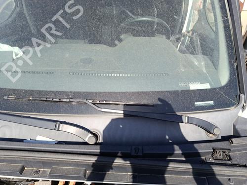 Used Front windshield wiper arm Front windshield wiper arm 39613982 39613982