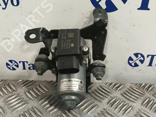 Pompe à vide SEAT ARONA (KJ7, KJP) 1.0 TSI (95 hp) 30460092