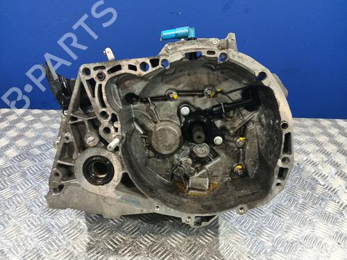 Used Gearbox DACIA DUSTER (HS_) 1.6 16V (105 hp) 17974780