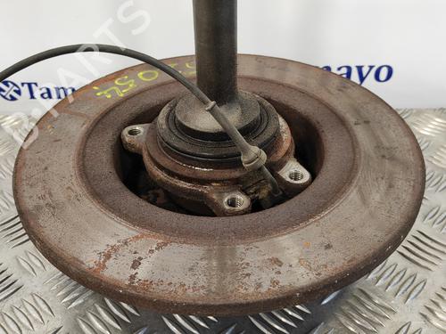 Right rear steering knuckle LAND ROVER DISCOVERY II (L318) 2.5 Td5 4x4 | BP13533416M28 