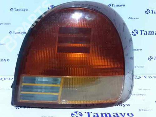 Used Right taillight HYUNDAI SONATA IV (EF) 2.7 V6 (173 hp) 136478