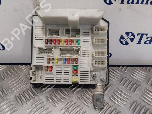 Used Fuse box RENAULT KANGOO / GRAND KANGOO II (KW0/1_) [2008-2025]  27717899