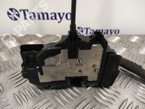 Front right lock NISSAN NV200 / EVALIA Bus  | BP12069464C97 