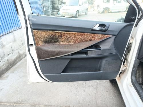 Rear left window mechanism VW POLO IV (9N_, 9A_) 1.4 16V | BP29377780C24 