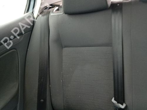Sikkerhedssele bag højre Sikkerhedssele bag højre VW GOLF V (1K1) 1.6 (102 hp) 36489731 36489731