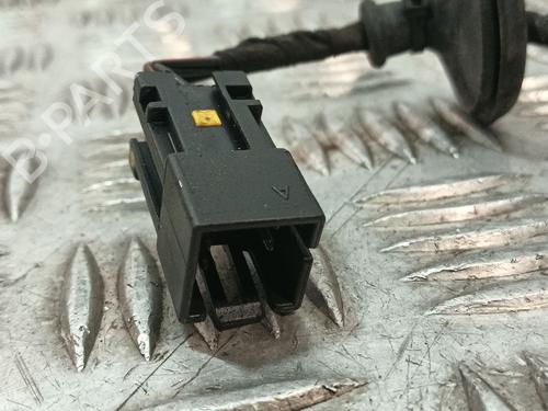 Left mirror OPEL ZAFIRA A MPV (T98) 2.0 DTI 16V (F75) | BP32205619C26 