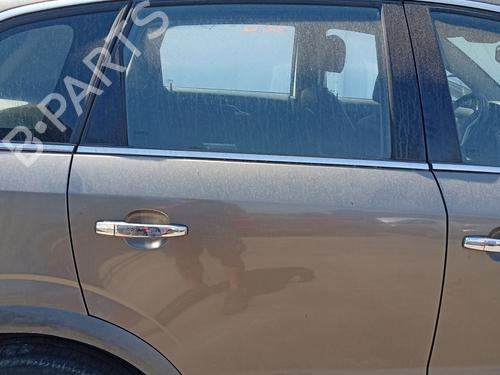Used Right rear door Right rear door 37419952 37419952