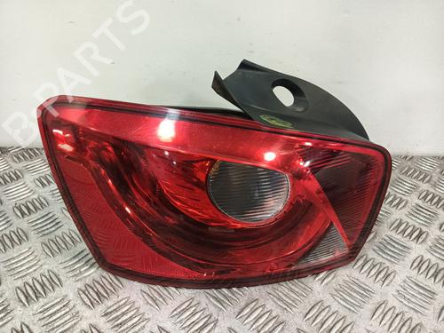 left-taillight-seat-ibiza-iv-st-6j8-6p8-2010-2011-2012-2013-2014-2015-2016-34396790 main image
