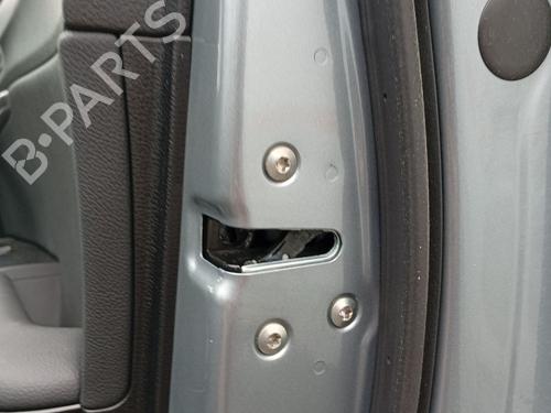 Used Front right lock Front right lock KIA XCEED (CD) 1.5 T-GDi MHEV (160 hp) 34581977 34581977