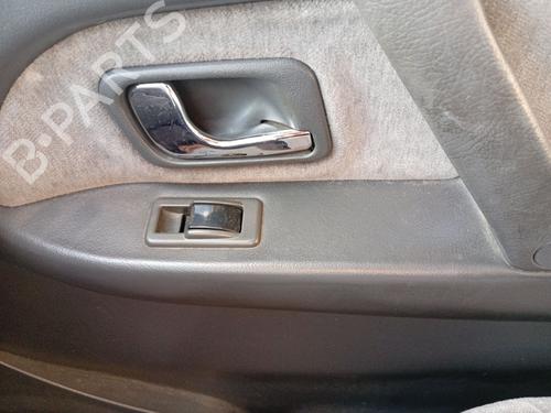 Used Right front window switch Right front window switch BMW 3 (E36) 318 is (140 hp) 40088827 40088827