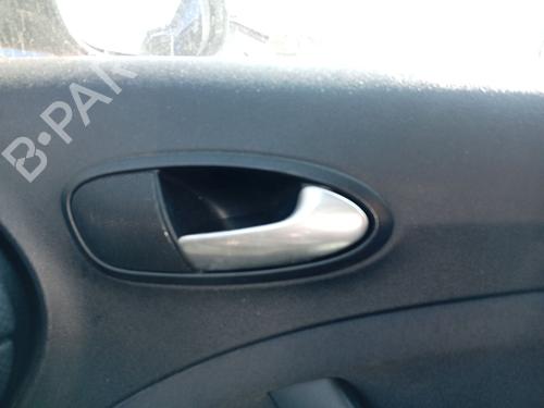 Used Front right interior door handle Front right interior door handle 37538275 37538275