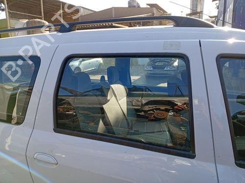 Used Rear right door window Rear right door window 37447417 37447417