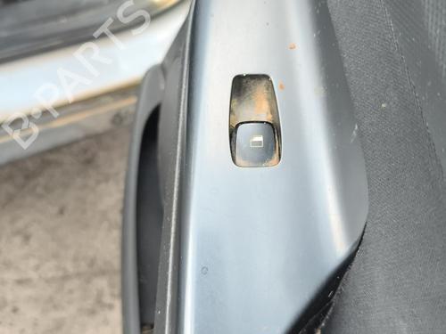 Used Right rear window switch Right rear window switch 39552755 39552755